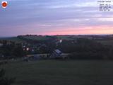 19 : 56