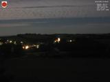 01 : 32