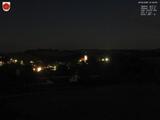 21 : 00