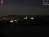 02 : 00