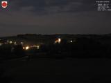 03 : 04
