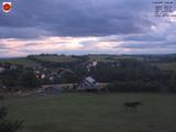 19 : 44