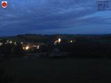 05 : 48