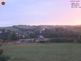 19 : 08