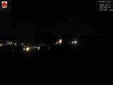 21 : 00