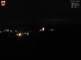 03 : 04