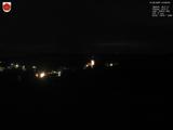 03 : 08