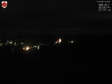 04 : 32