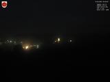 05 : 32