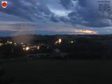 20 : 04