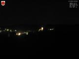 02 : 00