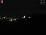 04 : 44