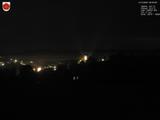 06 : 00