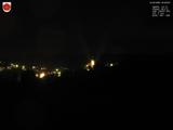 23 : 08