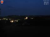 03 : 40