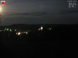 03 : 04