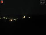 23 : 08