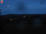 04 : 32