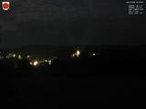 02 : 04