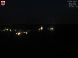 23 : 00