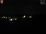 01 : 00