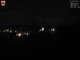 02 : 00