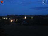 04 : 00