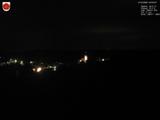23 : 00