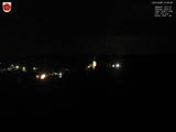 01 : 00
