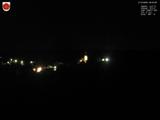 02 : 00