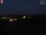 04 : 48