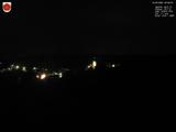 22 : 56