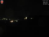 01 : 32