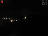 03 : 08