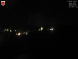04 : 00