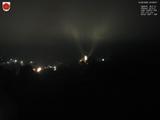 23 : 08