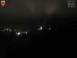 02 : 00