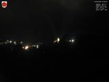 04 : 00