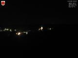 22 : 56