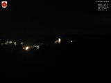 03 : 08