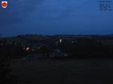05 : 32
