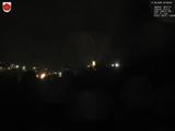 22 : 08