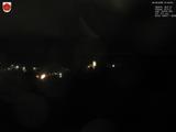 01 : 04