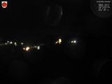 03 : 24
