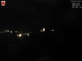 03 : 52