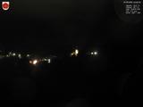 04 : 00