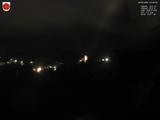 04 : 44