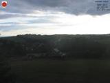 19 : 08