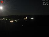23 : 04