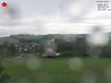 16 : 00